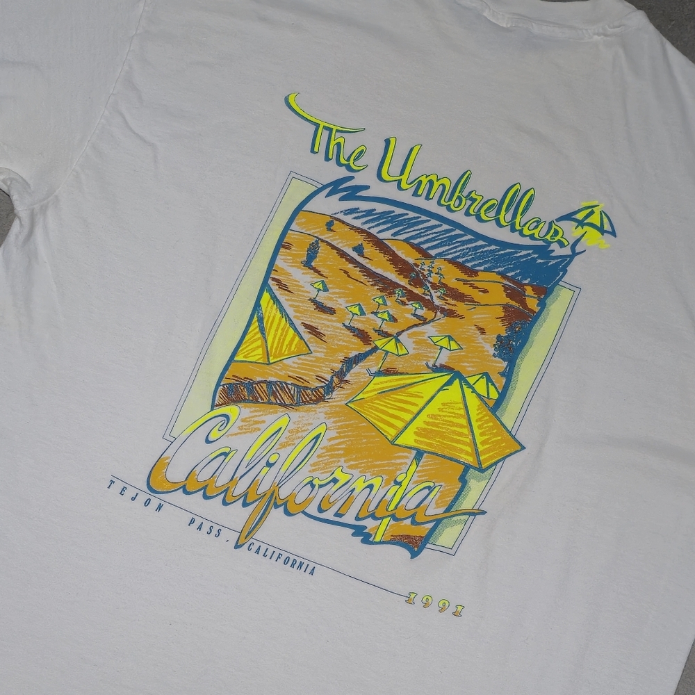 Vintage 1991 Tejon Pass California The Umbrellas Tshirt Size XL White